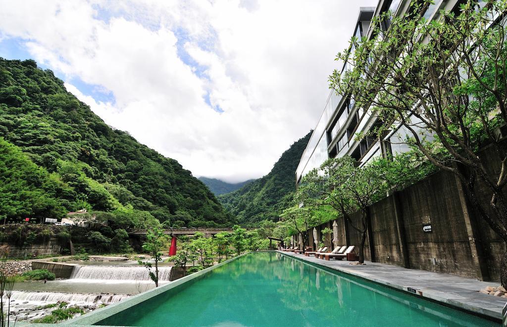 Готель Onsen Papawaqa Тайань Екстер'єр фото